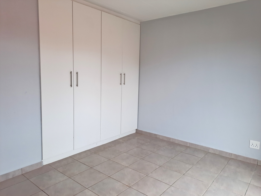 To Let 2 Bedroom Property for Rent in Anchorage Park Western Cape